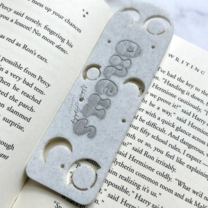 Oneus Bookmark