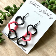 Load image into Gallery viewer, Chain Link Heart Earrings