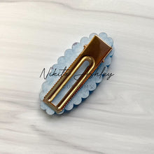 Load image into Gallery viewer, Scalloped Oval Shaker Clip Blank