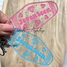 Load image into Gallery viewer, Seventeen Vintage Motel Key Fob